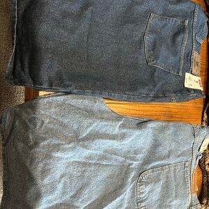 NWT Wrangler men's jeans. one lighter blue carpenter/ one darker blue relaxed